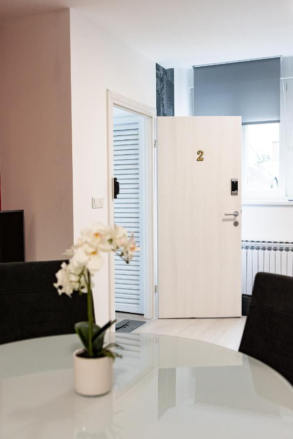 Apartmani Park Maksimir-Rebro Zagreb Exterior photo