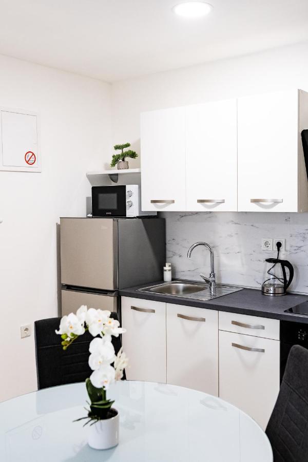 Apartmani Park Maksimir-Rebro Zagreb Exterior photo