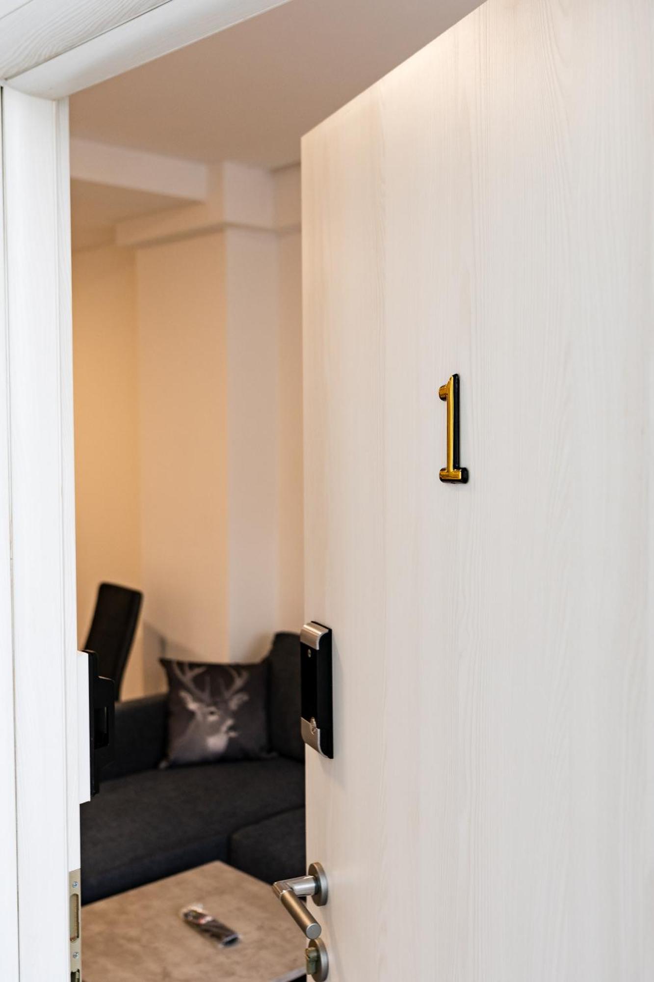 Apartmani Park Maksimir-Rebro Zagreb Room photo